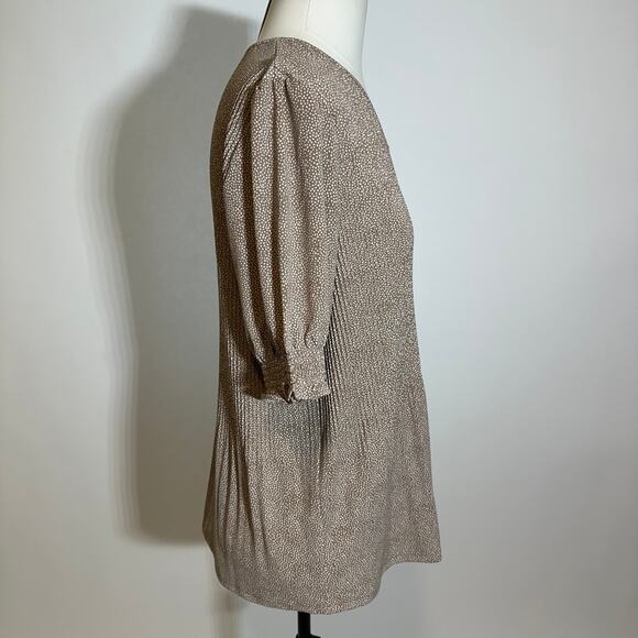 Adrianna Papell Tan White Polka Dot Pleated V-Neck Blouse Womens Size Medium M - Picture 3 of 11